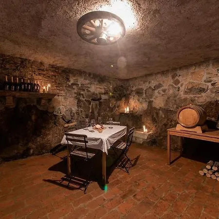 Friuli Karst Nyaraló *